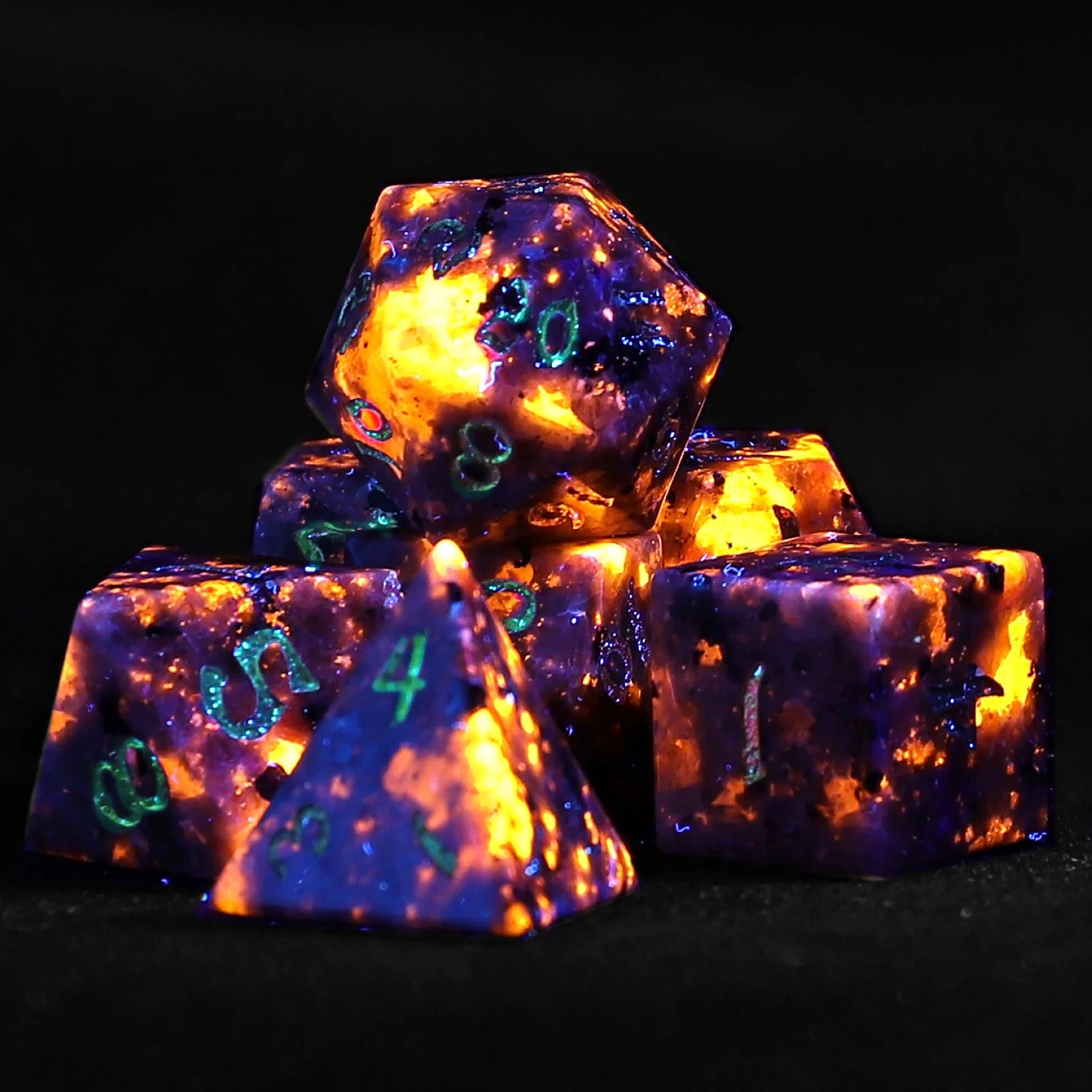 HYMGHO - Dragon's Hoard Gem Stone Polyhedral Dice Set UV Light Reactive | Dragon's Lair Comics and Fantasy Houston TX