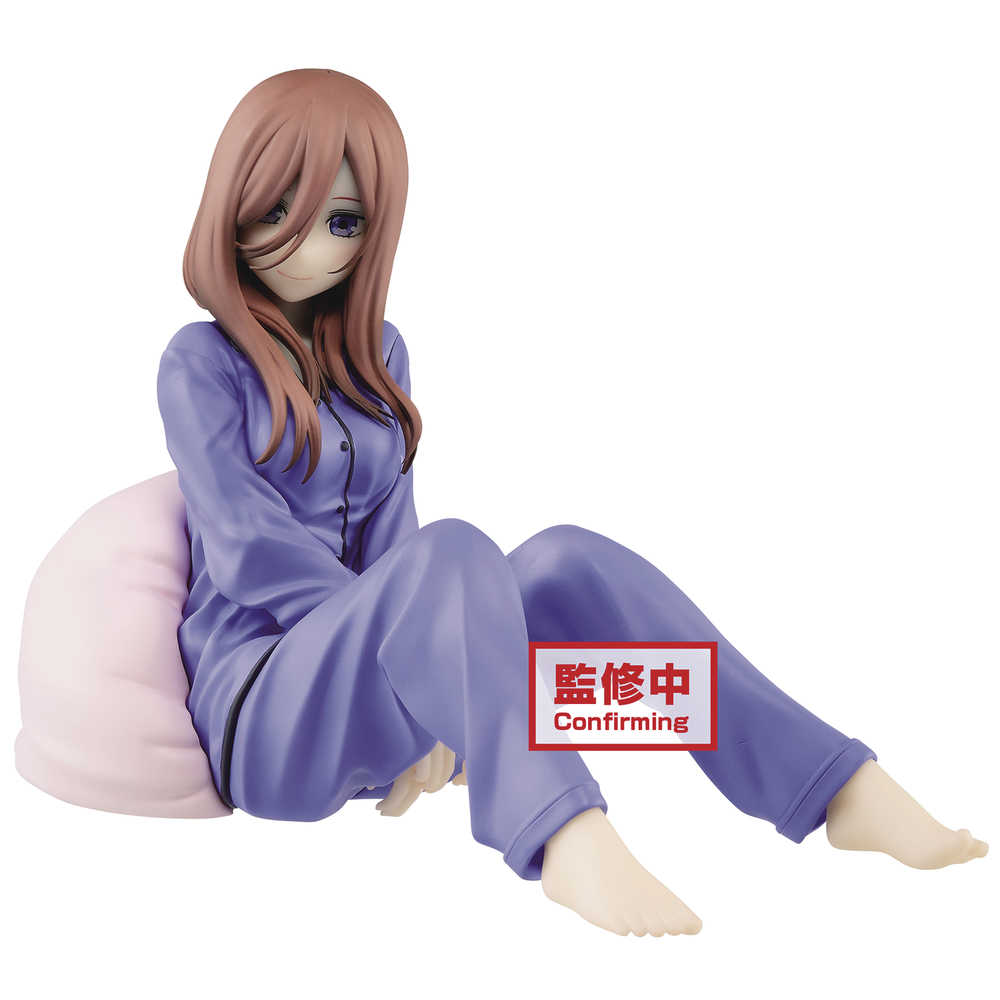 The Quintessential Quintuplets Miku Nakano Figure | Dragon's Lair Comics and Fantasy Houston TX