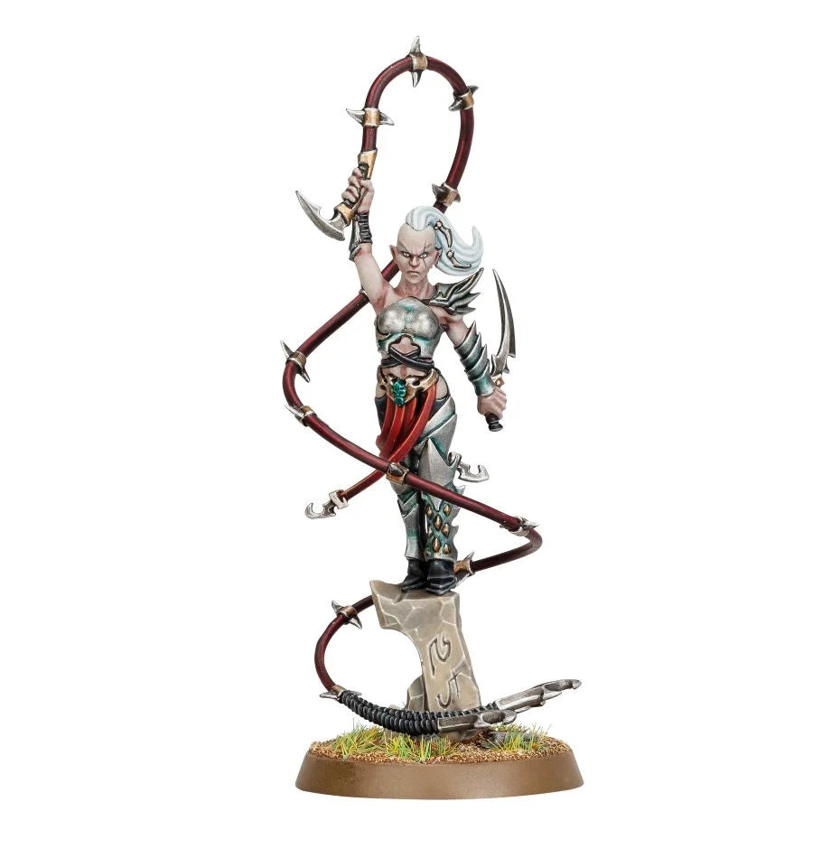 Warhammer Age of Sigmar: Daughters of Khaine High Gladiatrix | Dragon's Lair Comics and Fantasy Houston TX