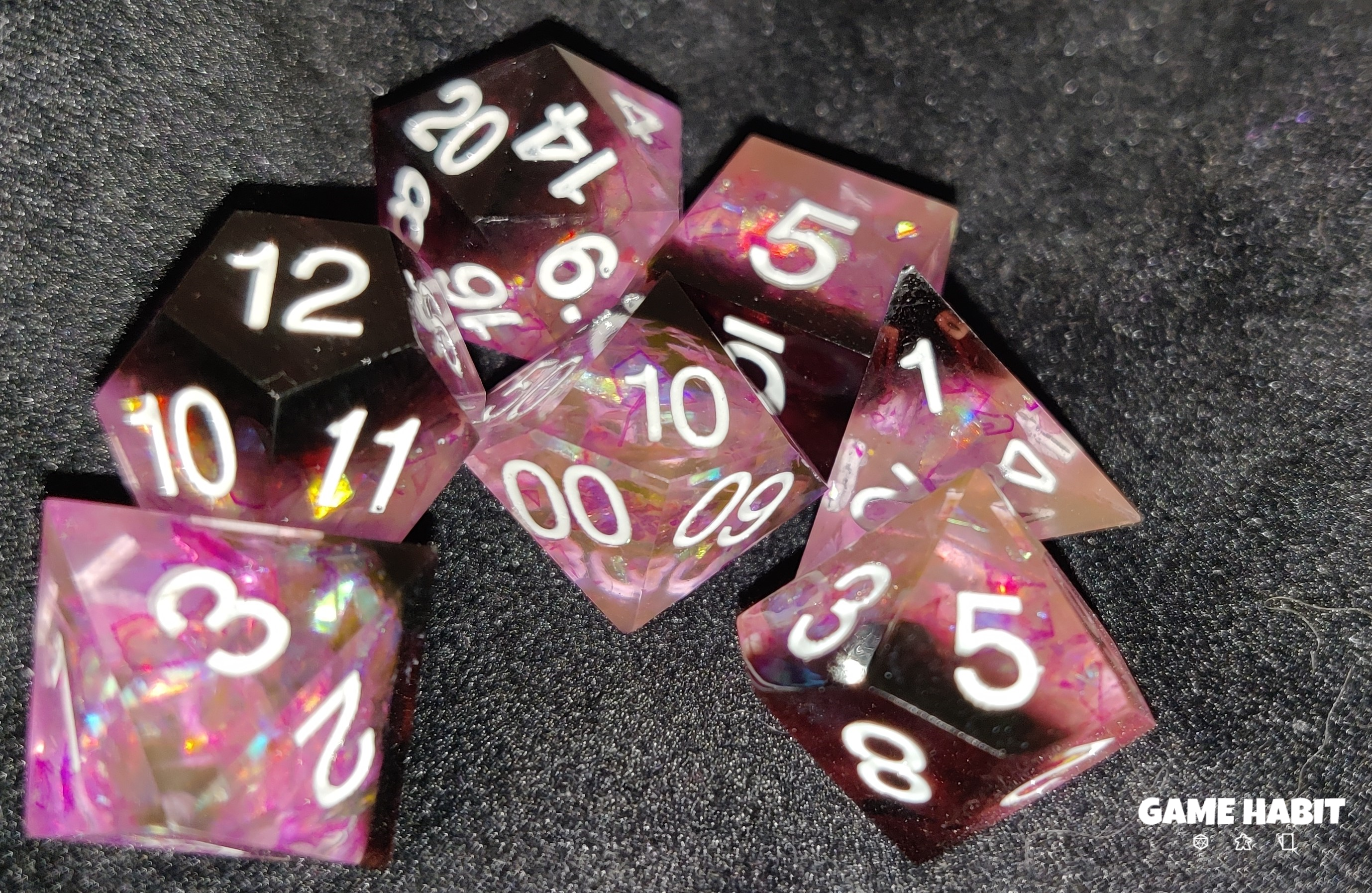 Game Habit Careful, She Bites Poly 7 Dice Set | Dragon's Lair Comics and Fantasy Houston TX
