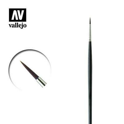 Vallejo Kolinsky Sable Brush #5 | Dragon's Lair Comics and Fantasy Houston TX